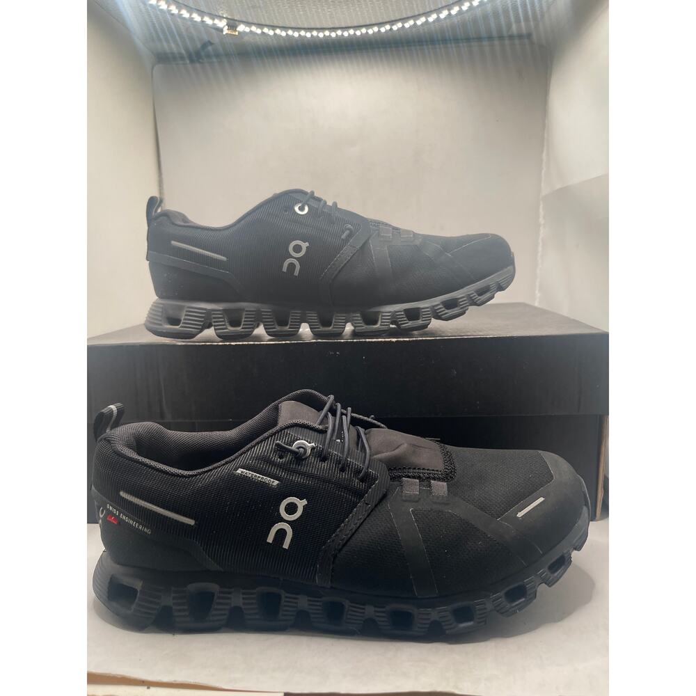 On Running Women's Cloud 5 Waterproof Black Sneakers 59.98838 US Size 8